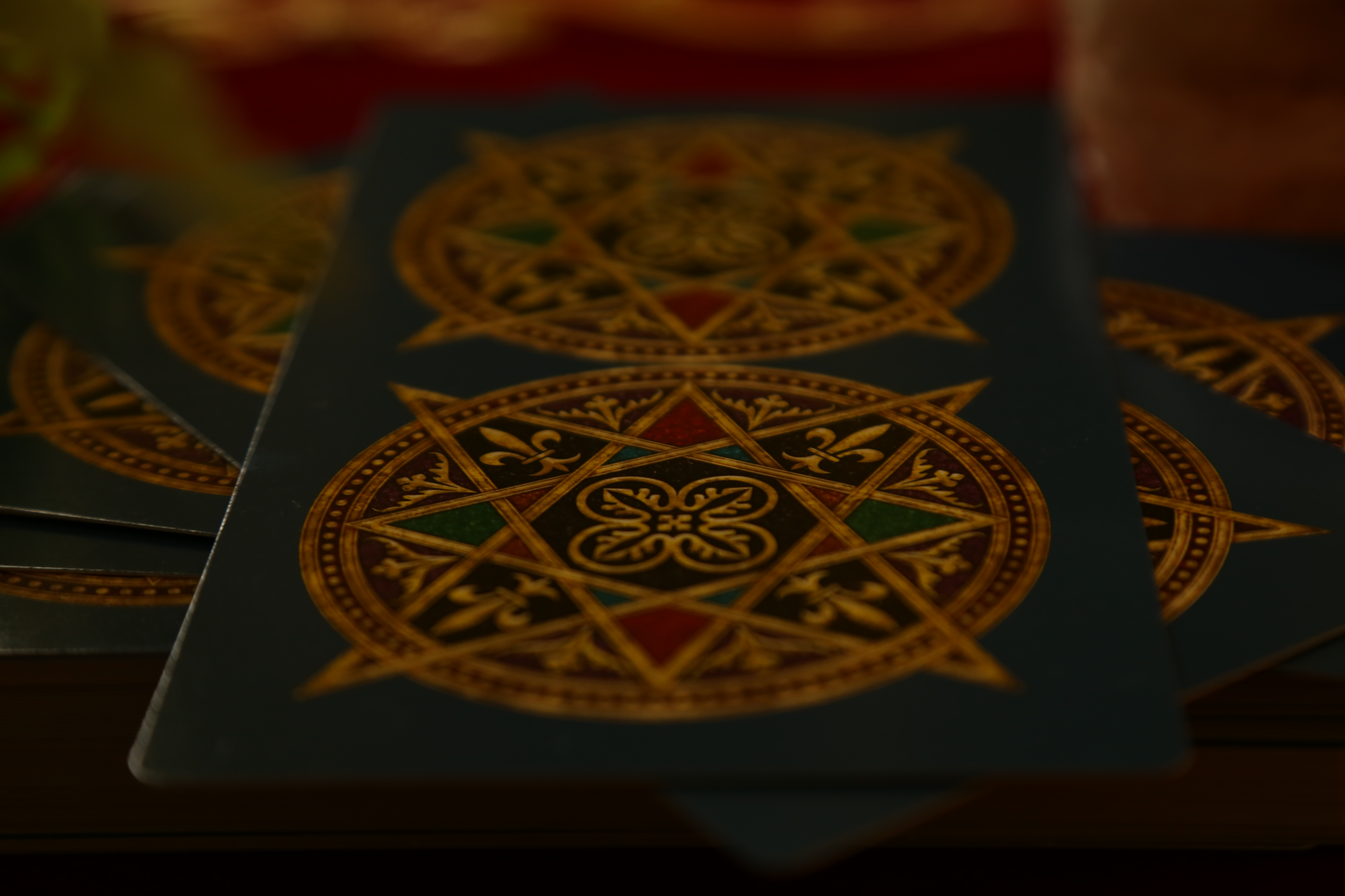 Reverso de una carta del tarot 'Universal Profesional'